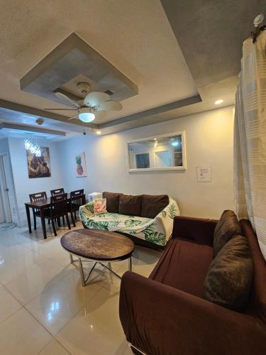 One Oasis Condotel near SM City (Ecoland)