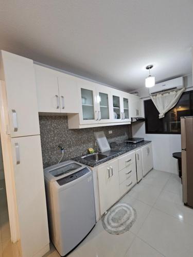 One Oasis Condotel near SM City (Ecoland)