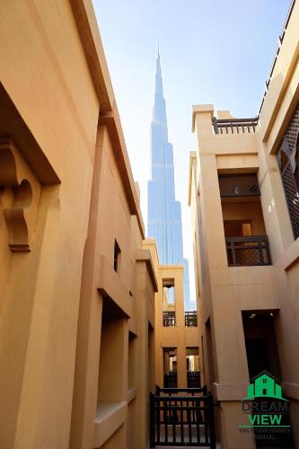 Souk AL Bahar Burj Khalifa View from main door, luxury Apartment, Dream view holiday homes, Дубай (фото 6)