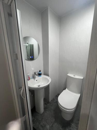 Modern Ensuite Double Bedroom in Dundrum, Dublín (foto 10)