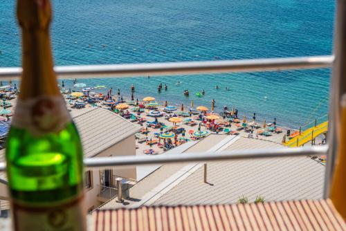 Two-Bedroom Apartment with Sea View image 1