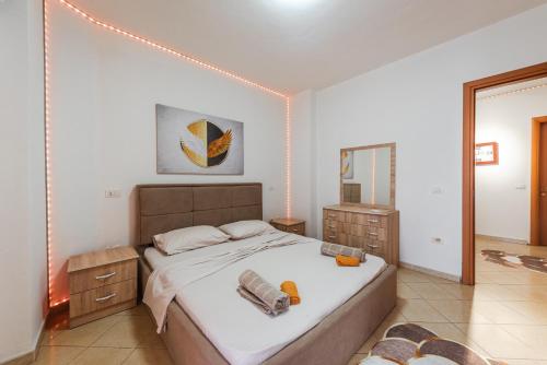 Two-Bedroom Apartment with Sea View image 6