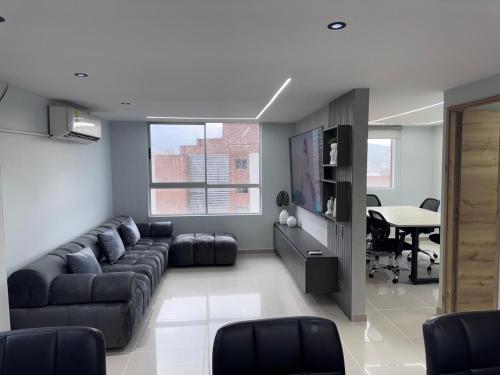 Penthouse duplex moderno con vistas panoramicas, Medellín (fotografie 8)