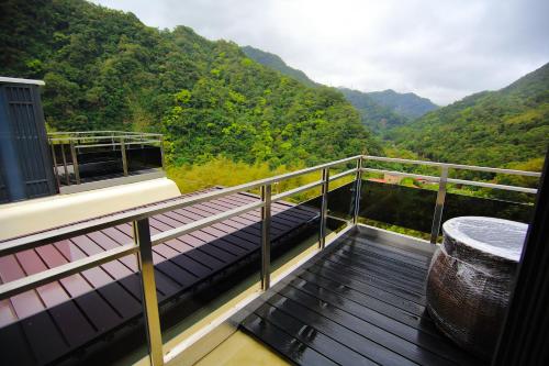 Secret Silva in Sanxia District