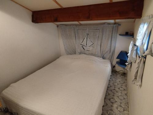 Apartment image 7