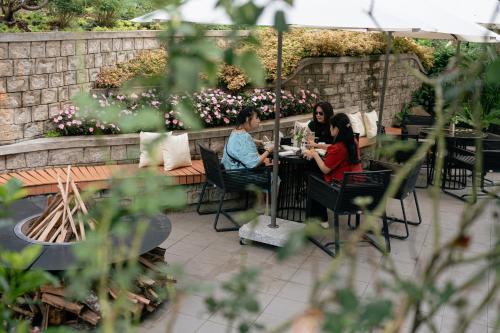 Garden, Bach Place Dalat in Cam Ly Falls