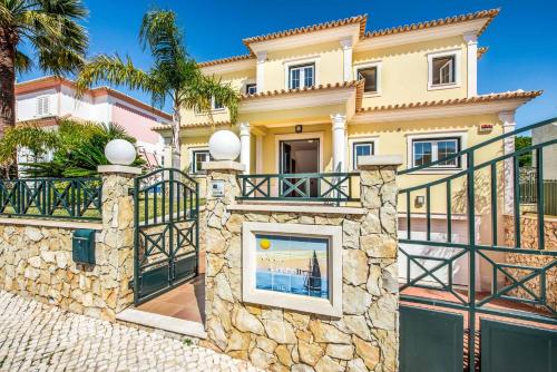 Villa Luana - image 2