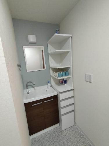 Four-Bedroom House image 5