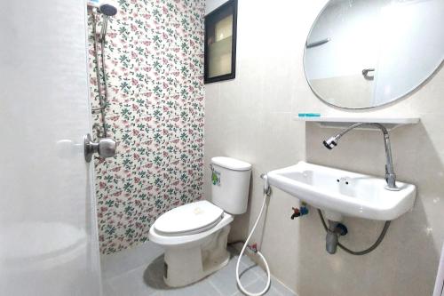 Sukhum Suvarnabhumi Airport Guest House - 화장실
