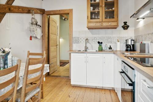 Exterior view, Find Inner Silence In The Old Grain Loft in Fejø