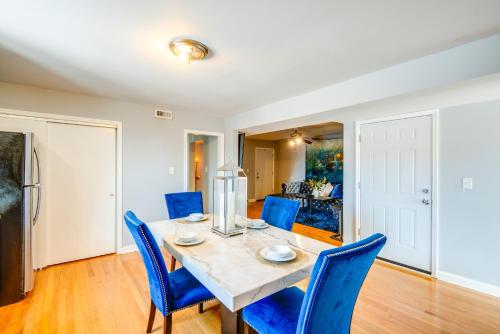 Walk to Train and Bus Updated Chicago Apartment in West Elsdon