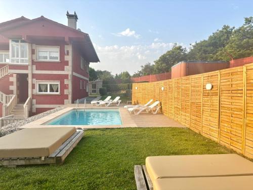 Holibai, Vila San Martiño, Desconecta en esta Vila gallega con vistas a las Islas Cies gîte à louer Baredo