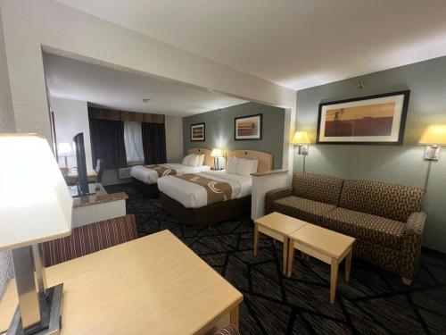 Quality Inn & Suites Loveland in Loveland (CO)