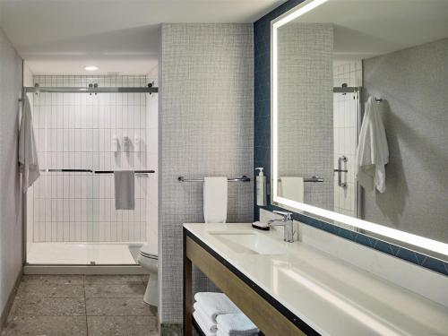 Embassy Suites By Hilton Gatlinburg Resort