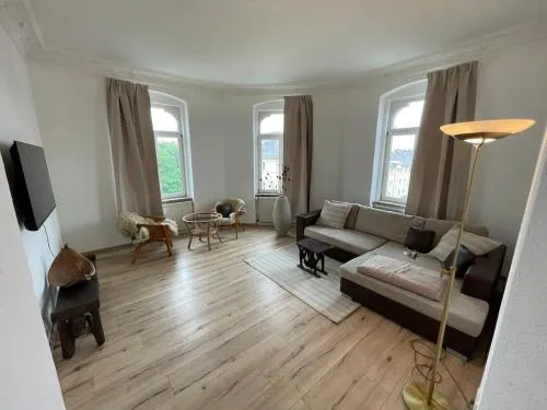 Schönes Apartment mit Infrarot Sauna und Balkon "Afrika" in Plauen, Deutschland