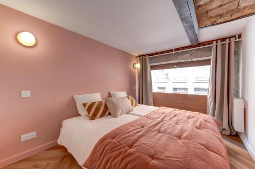 Le Velours 2 bedrooms 4 beds central, Lyon (fotografie 9)