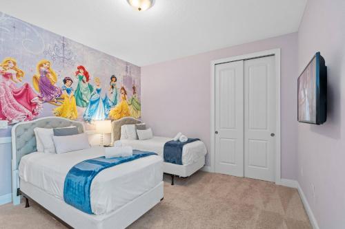 Encore Resort 6 Bedroom Vacation Home with Pool (2013) - image 28