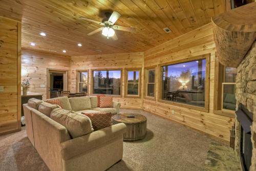 View-Topia STUNNING VIEWS - Hot tub - Gameroom detail