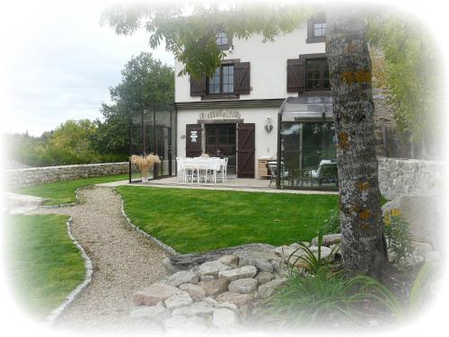 Domaine de Marmeloux gîte à louer Saint-Germain-l'Herm