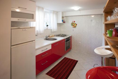 Kamenita Apartment - image 7