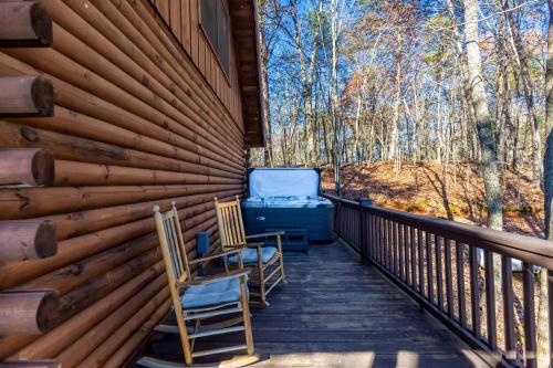 On The Rocks Enjoy gorgeous mountain views from rocking chairs on the deck in Ellijay, USA