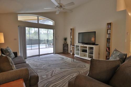 Last Minute Disney Getaway! Private Pool, Hot Tub & Games Room. Book Now! #27902 in Orlando, USA