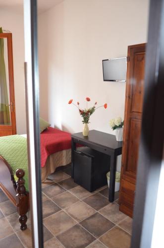 Papavero Bed and Breakfast – San Vito Lo Capo, CA