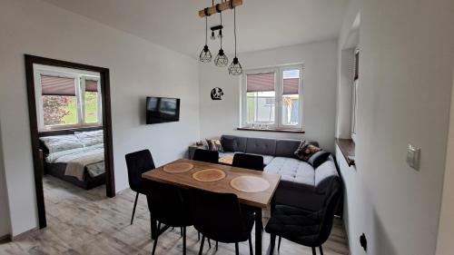 Leśna Polana (Lesna Polana) in โรบุญ