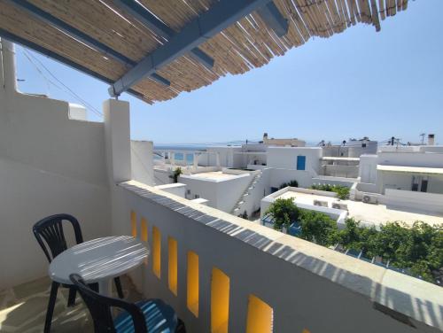 villa polemis in Naxos Island