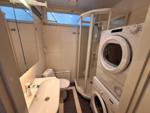 Luxhousing apartment with sea view, Helsinky (fotografie 7)