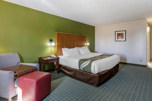 King Room Non Smoking, Upgrade