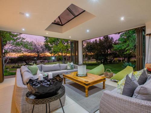 tuin, Naledi@53 Private Game Farm in Beestekraal