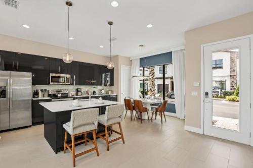 Villa Domani 5 Bedroom Home with Pool (2018) - 편의 시설/서비스