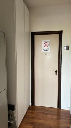 Easy Venice Apartment, Венеция (фото 10)
