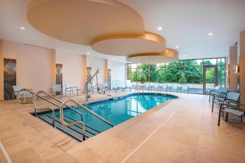 SpringHill Suites by Marriott Mt. Laurel Cherry Hill - 수영장