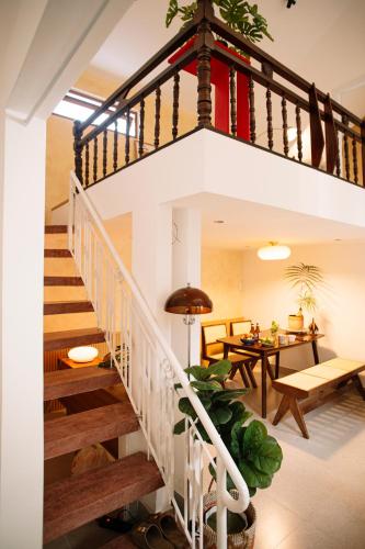 55 buoc la toi HOUSE - 55 steps to go near Da Nang Central Bus Station