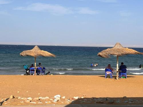 العين السخنه قريه كورنادو شاليه 3 غرف للعائلات فقط يتسع ل 8 أفراد, Ain Soukhna (fotografie 7)