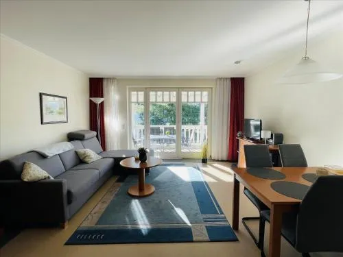 Dünenpark Binz - Komfort Ferienwohnung mit 1 Schlafzimmer und Balkon im Obergeschoss 077 in Binz, Deutschland