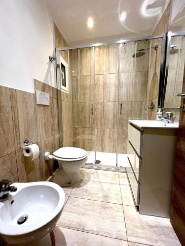 Amazing Apt near Spanish square, Roma (foto 10)