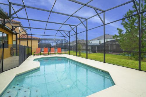 Last Minute Disney Getaway! Private Pool, Hot Tub & Games Room. Book Now! #29116 in Orlando, USA