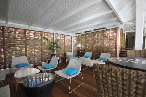 المرافق, دايامانت بيتش (Diamant Beach) in Le Diamant