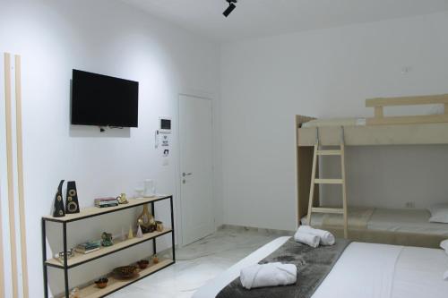 Guest House Adi Hoxha - image 2