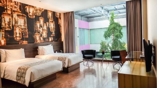 FM7 Resort Hotel Jakarta Airport