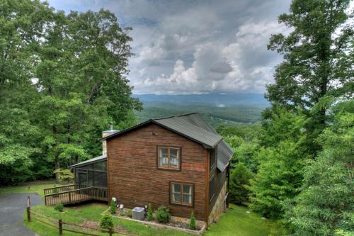 Summit Escape - Miles of mountain views - image 12