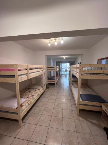 NEWBORN Hostel Budva in Babin Do