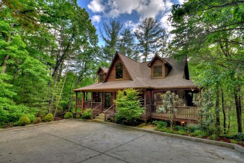 Streams and Daydreams - Relax by the river in Ellijay, USA