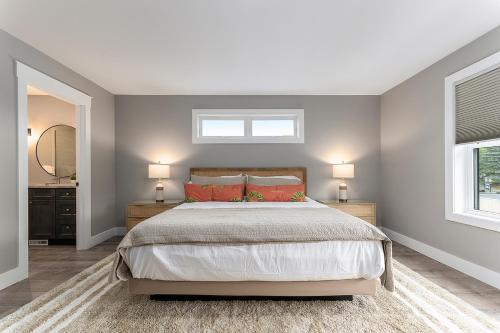 The Birches - Condotel Downtown Lake Leelanau ➠ Unit 1 in Suttons Bay, USA