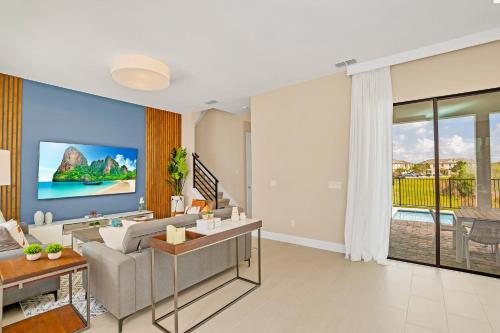 Last Minute Disney Getaway! Private Pool, Hot Tub & Games Room. Book Now! #57975 in Orlando, USA