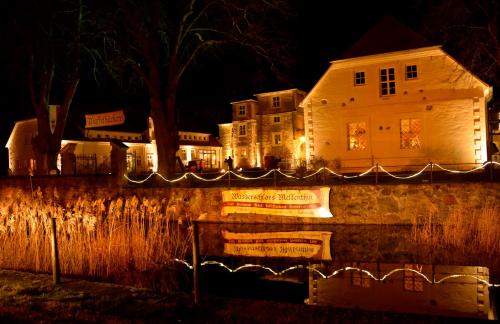 Hotelli välisilme, Scheunenloft Usedom-4, großzügige Familienoase, Hunde-freundlich mit riesigem Garten (Scheunenloft Usedom-4, großzugige Familienoase, Hunde-freundlich mit riesigem Garten) in Mellenthin