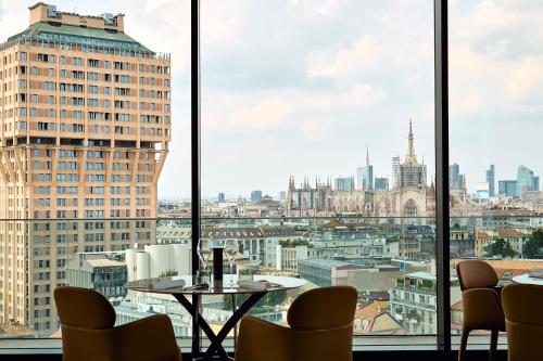 Uptown Palace, Milan